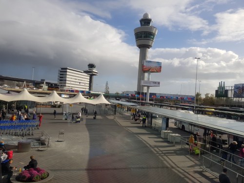 Schiphol dagje weg hond mee