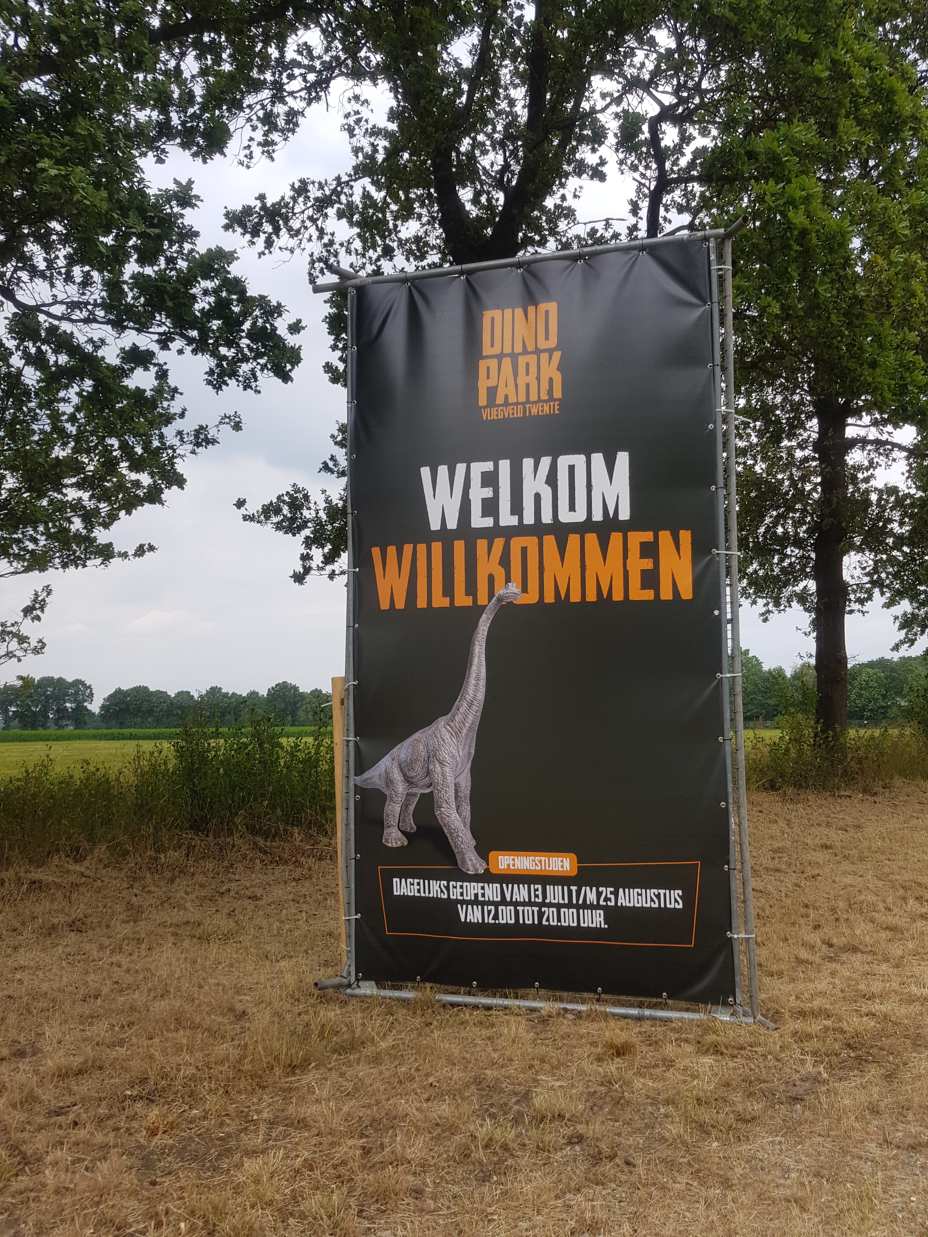 dinopark vliegbasis twente