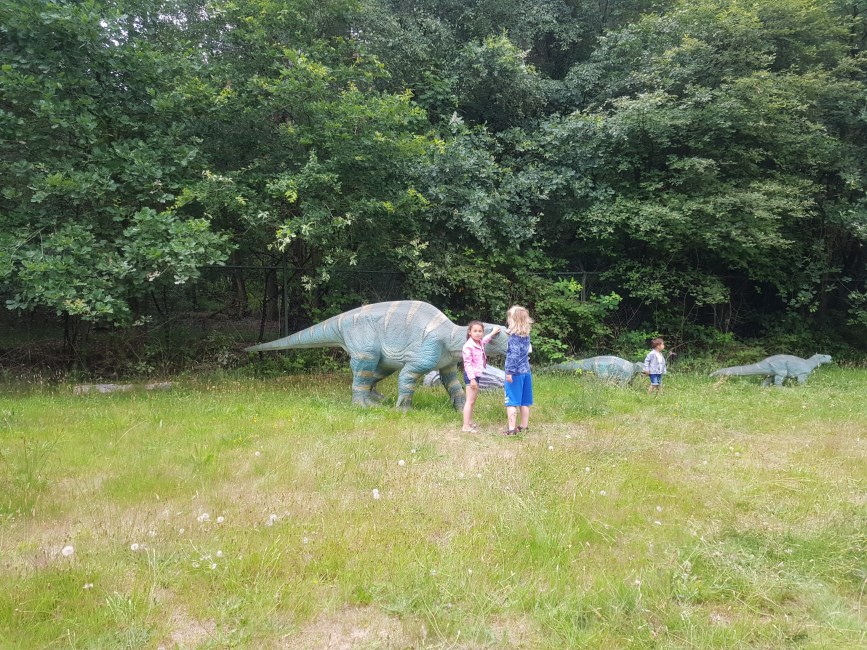 dinopark vliegbasis twente