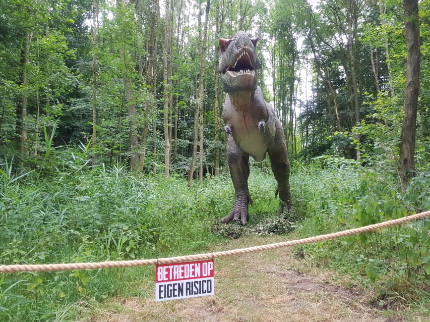 dinopark vliegbasis twente